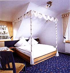 Bett